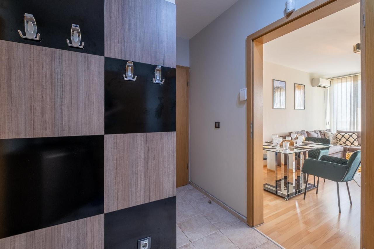 Deja Vu, Cozy & Quiet 1 Bdr Apt Fast Wi-Fi София Экстерьер фото