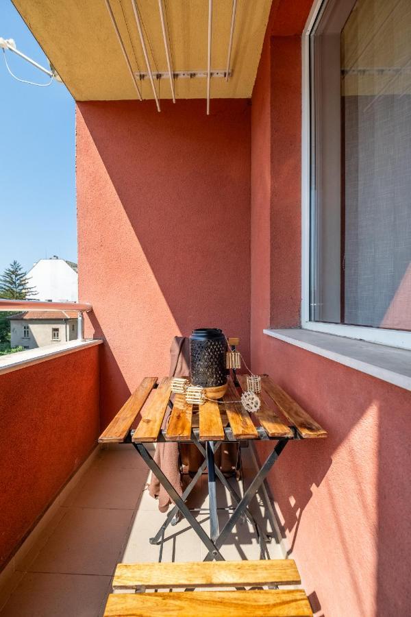 Deja Vu, Cozy & Quiet 1 Bdr Apt Fast Wi-Fi София Экстерьер фото